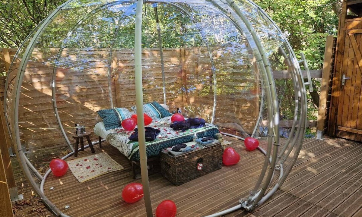 Saint-Diery RV Rental | Bulle Sous LES Etoiles