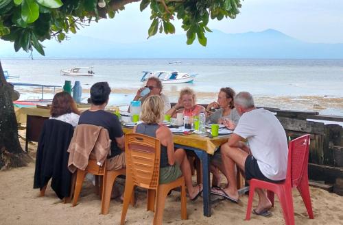Bunaken House | Bunaken Coral Homestay