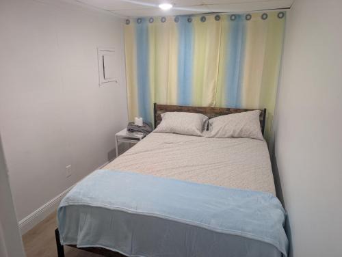 St. Petersburg House | Bungalow Bleu