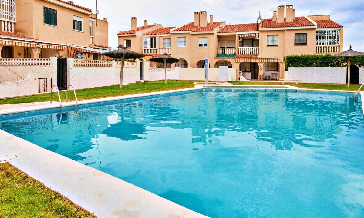 San Juan de Alicante House | BUNGALOW NEAR SAN JUAN BEACH