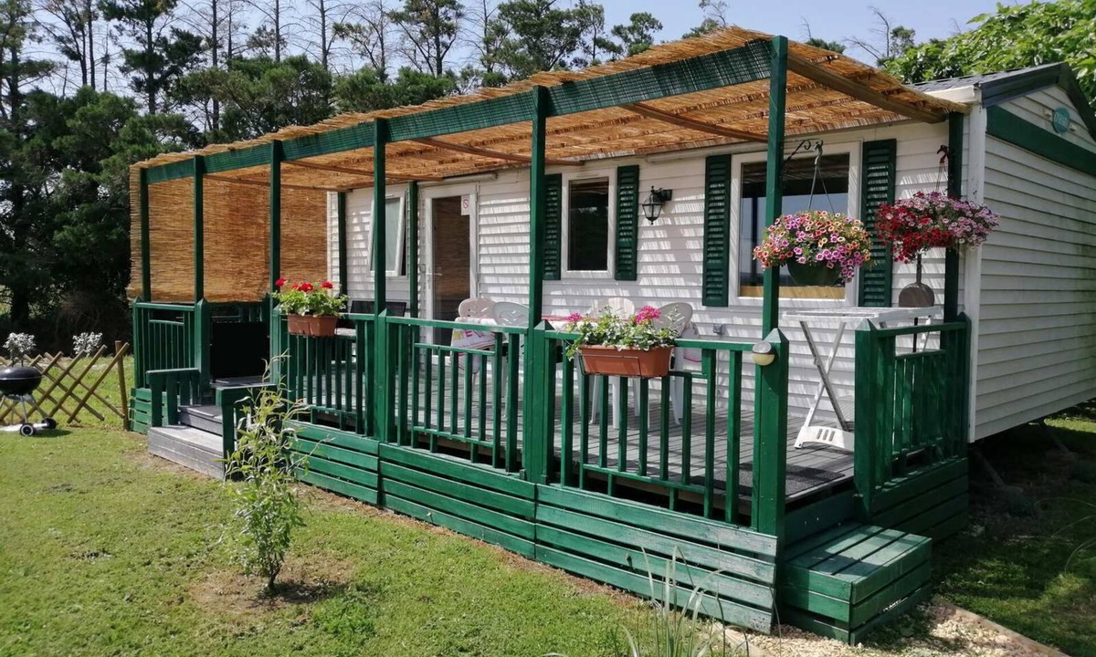 Tarascon House | Bungalow Le Platane with private SPA