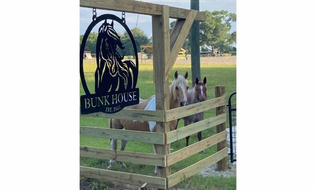 Lake City House | Bunkhouse Farm Stay