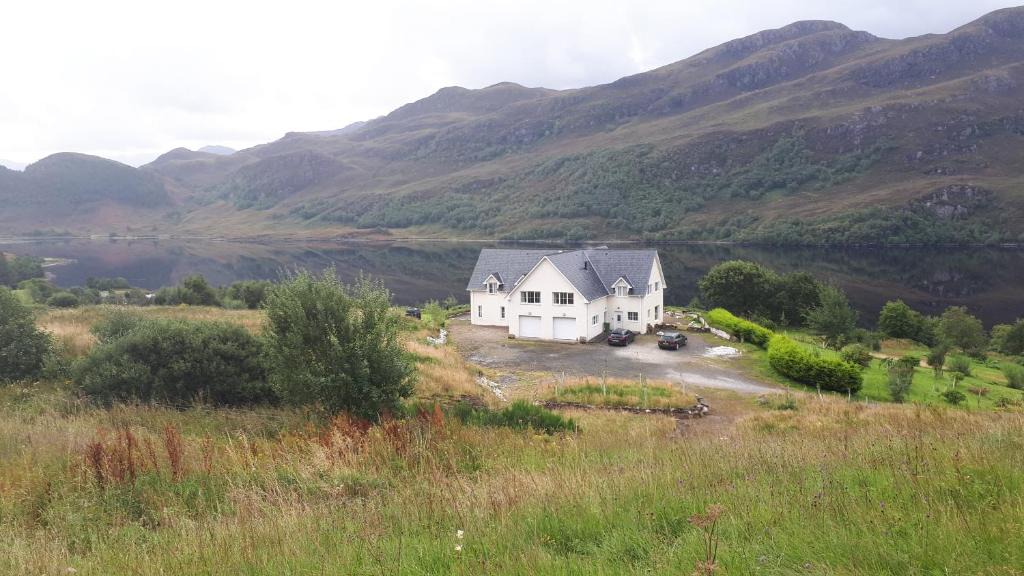 Nostie House | Bunloyne