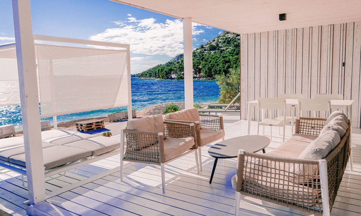 Drage House | BUQEZ ECO RESORT - Beach Villa 22 - Directly by beach