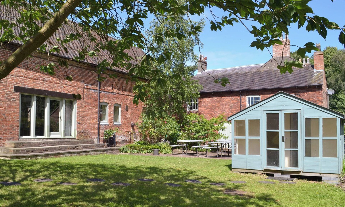 Hundall Cottage | Burdettes Cottage - 25349