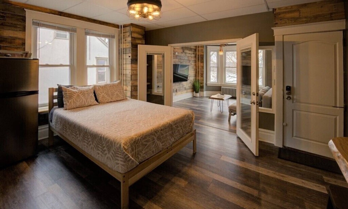 Harrisburg - Hershey Apartment | BurgBnB Riverfront