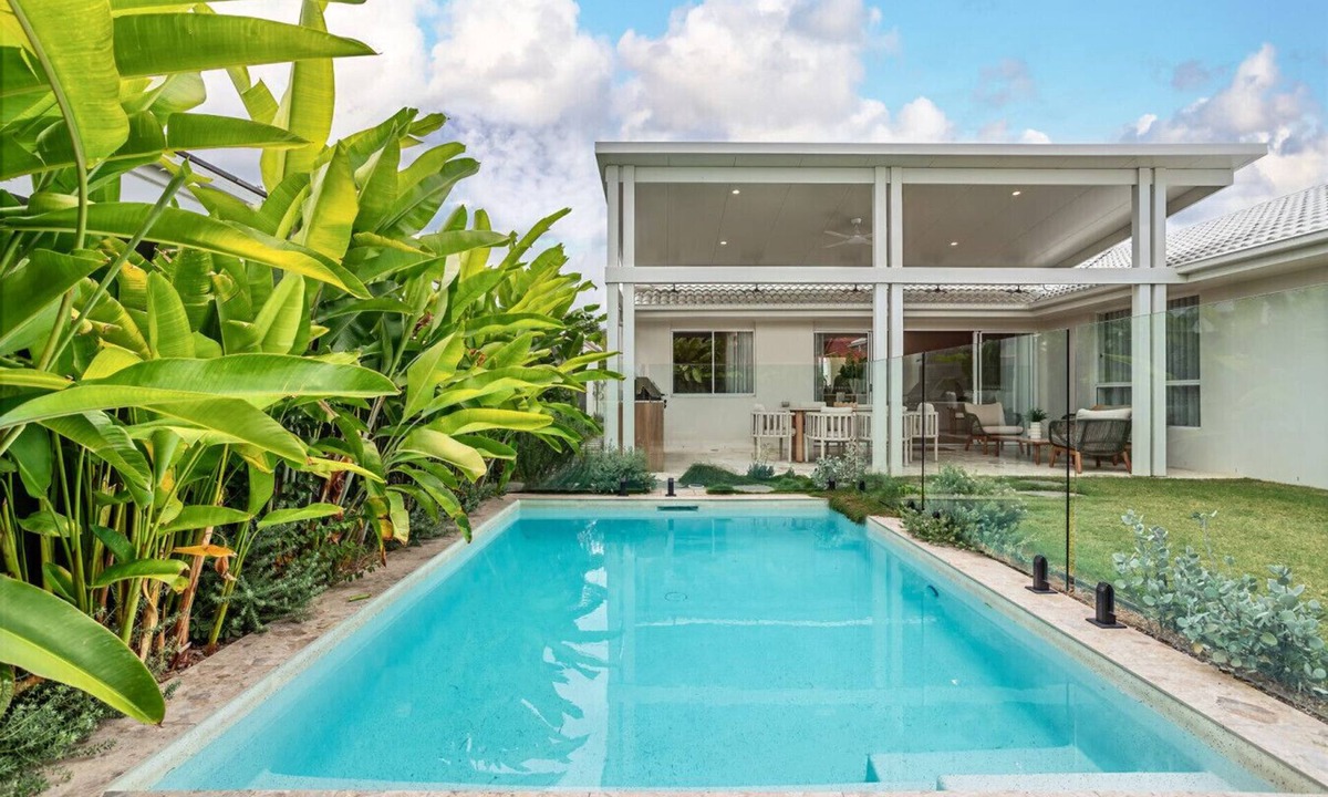 Burleigh Waters House | Burleigh Waters Luxury