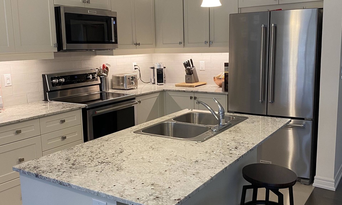Burlington House | Burlington Home away from Home