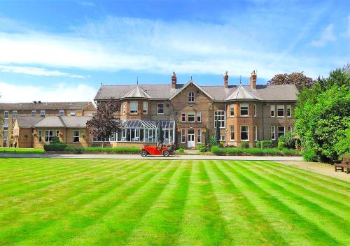 York Hotel | Burn Hall Hotel