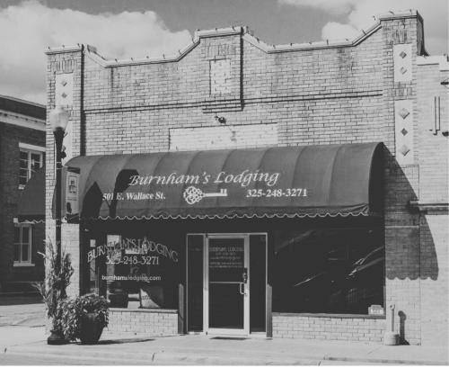 San Saba Hotel | Burnham's Lodging