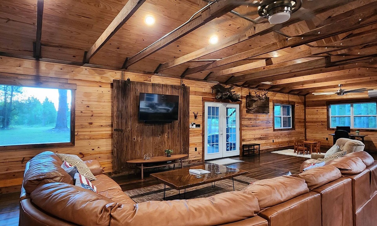 O Brien Cabin | Burnt Pine Ranch- Springs Retreat