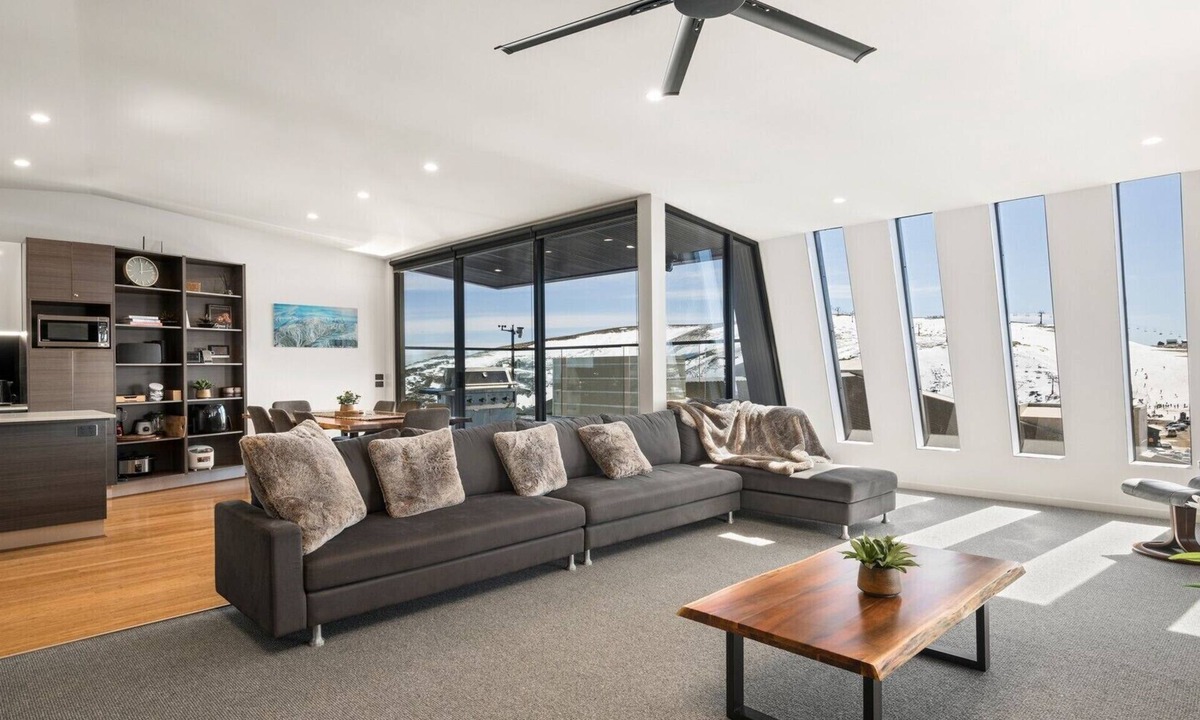 Hotham Heights Ski Chalet | Burramungee - Mt Hotham