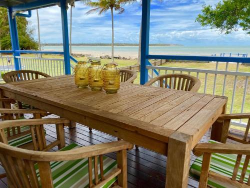 Traviston House | Burrum Beach House-Waterfront-Private Jetty-2BR
