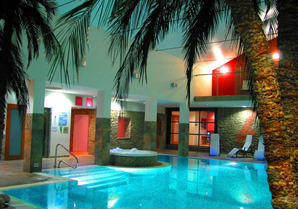 Kington Hotel | Burton Hotel