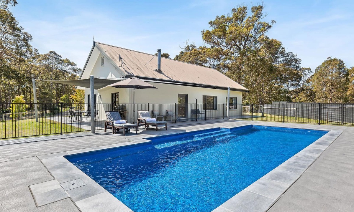 Narooma House | Bush Retreat With Private Pool