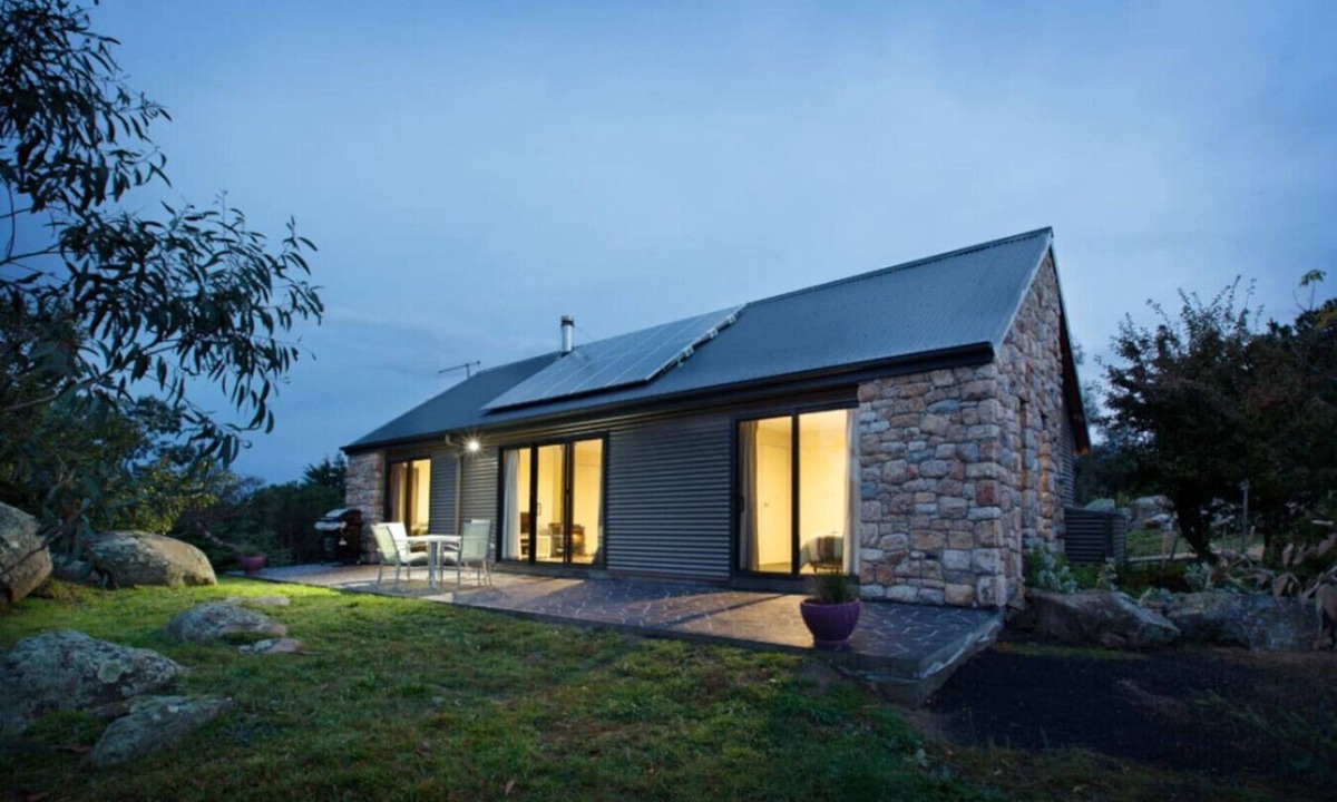 Jindabyne Cottage | Bush Rock Touchdown Cottages