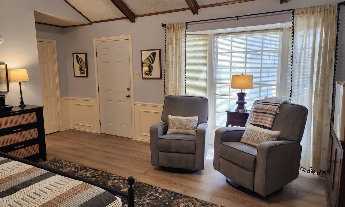Fort Davis Cottage | Butterfield Inn Main Street Cottages