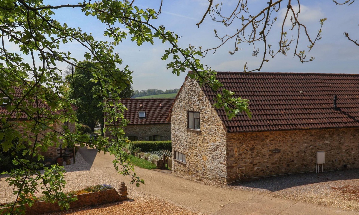 Honiton Cottage | Butterton Cottage