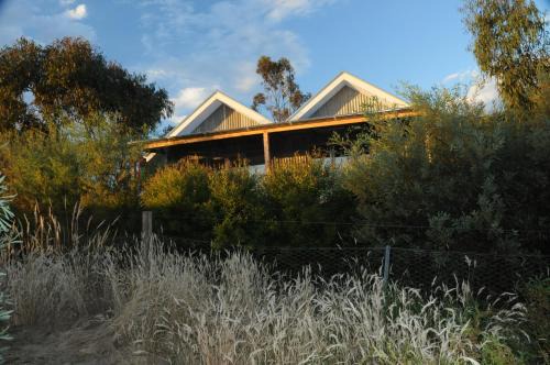 Castlemaine House | Butterworth Cottage