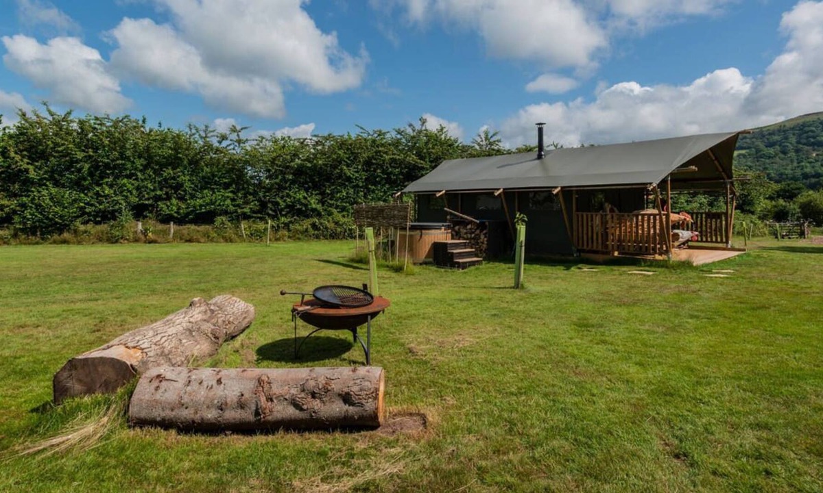 Talybont-on-Usk House | Bwncath Glamping Lodge