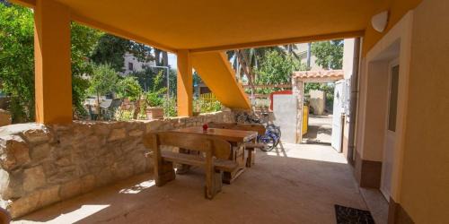 Ilovik House | By Dinka
