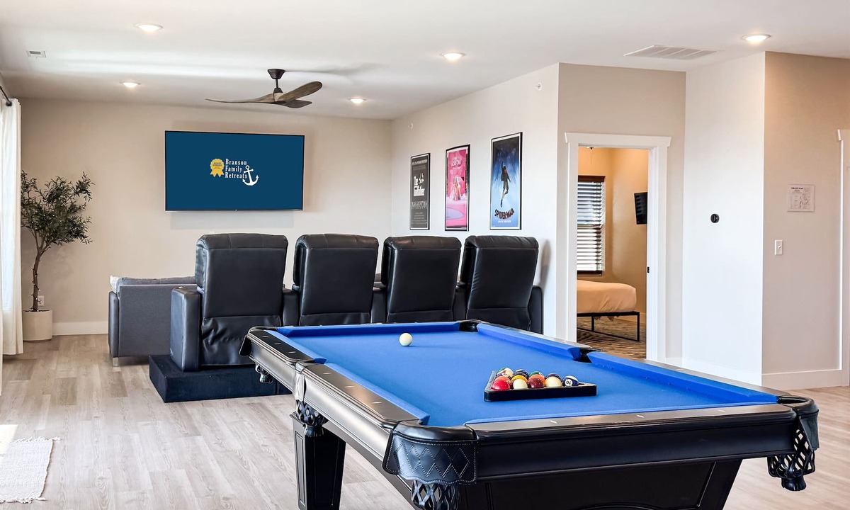 Indian Point House | By SDC, Indoor Pool, Hot Tub, Incredible Lake View, Pool Table