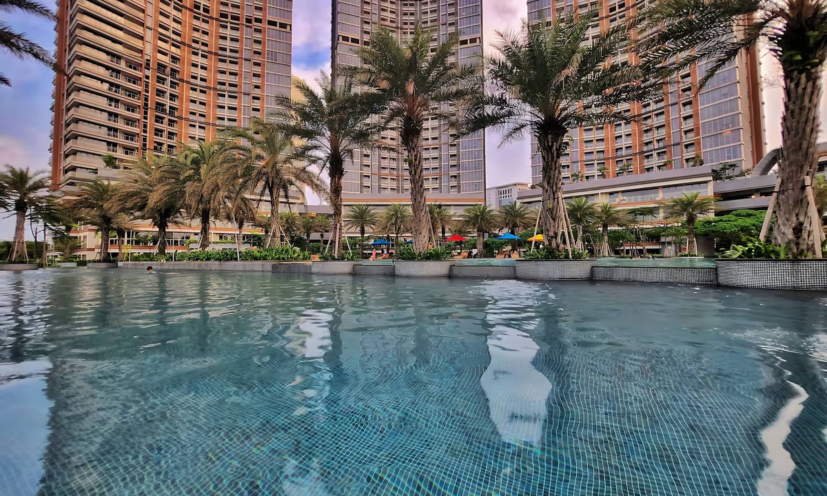 Pantai Indah Kapuk Apartment | By The Sea By SanLiving - 3BR - PIK
