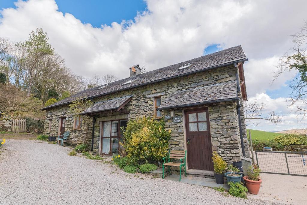 Broughton Mills House | Byre & Millers, Coniston, twin cottages sleeping 12