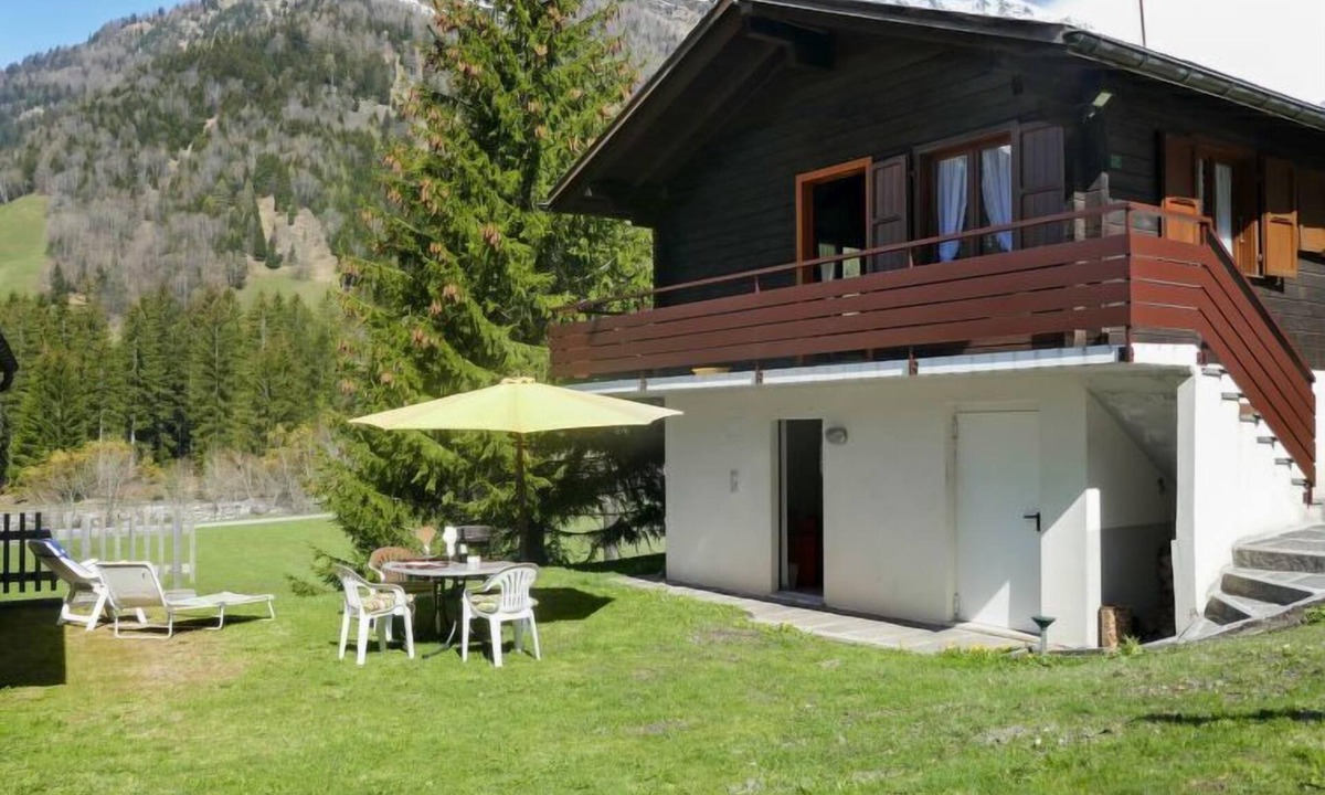 Blenio Apartment | Cà Bias by Interhome