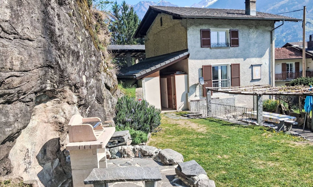Negrentino House | 'Cà da Rör' mit Bergblick by Interhome