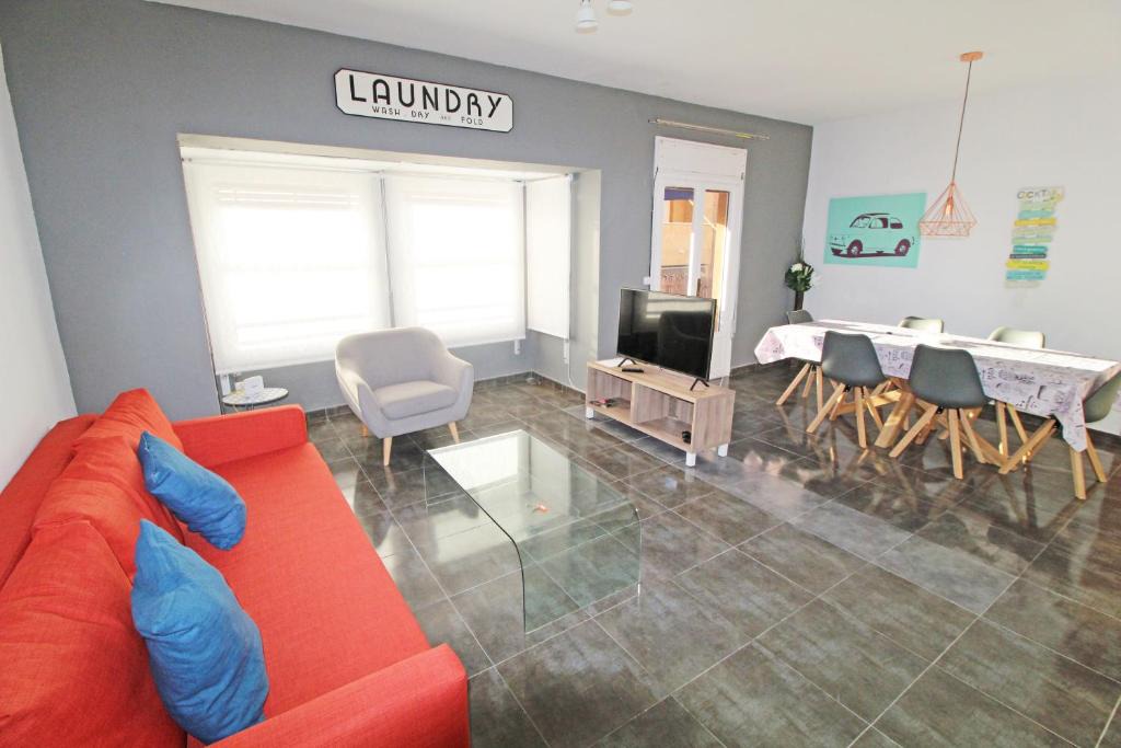 Campoamor Apartment | Céntrico y espacioso piso en barrio tranquilo