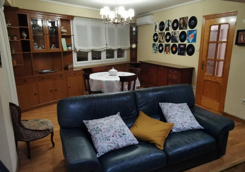 Barrio de Santiago Apartment | Cómoda vivienda en Huesca