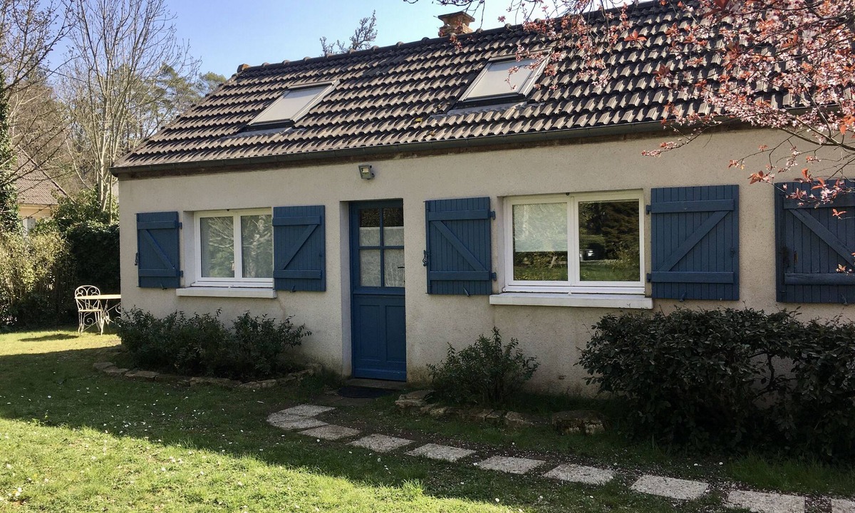 Cely Cottage | Côté quai, charming gîte near Barbizon