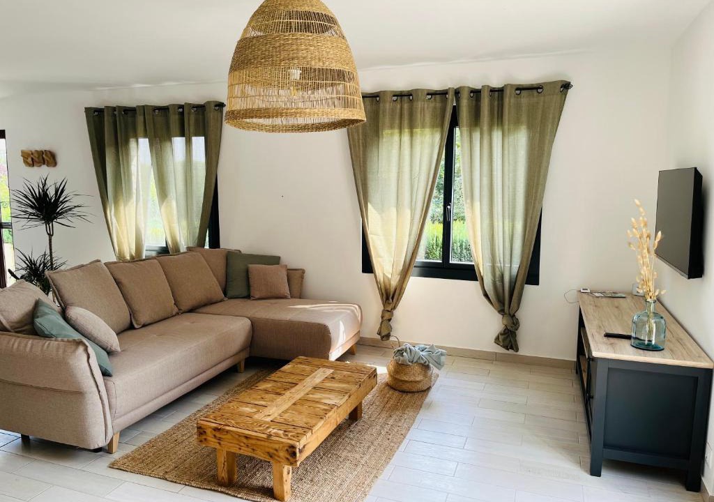 Bonningues-les-Calais House | Côte d’Opale -Maison chaleureuse «au bois dormant»