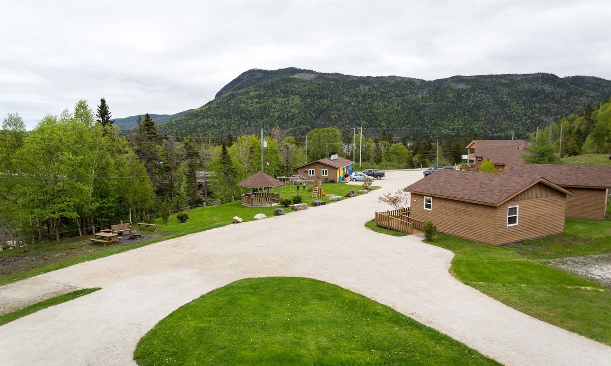 Glenburnie-Birchy Head-Shoal Brook Cottage | Middle Brook Cottages & Chalets