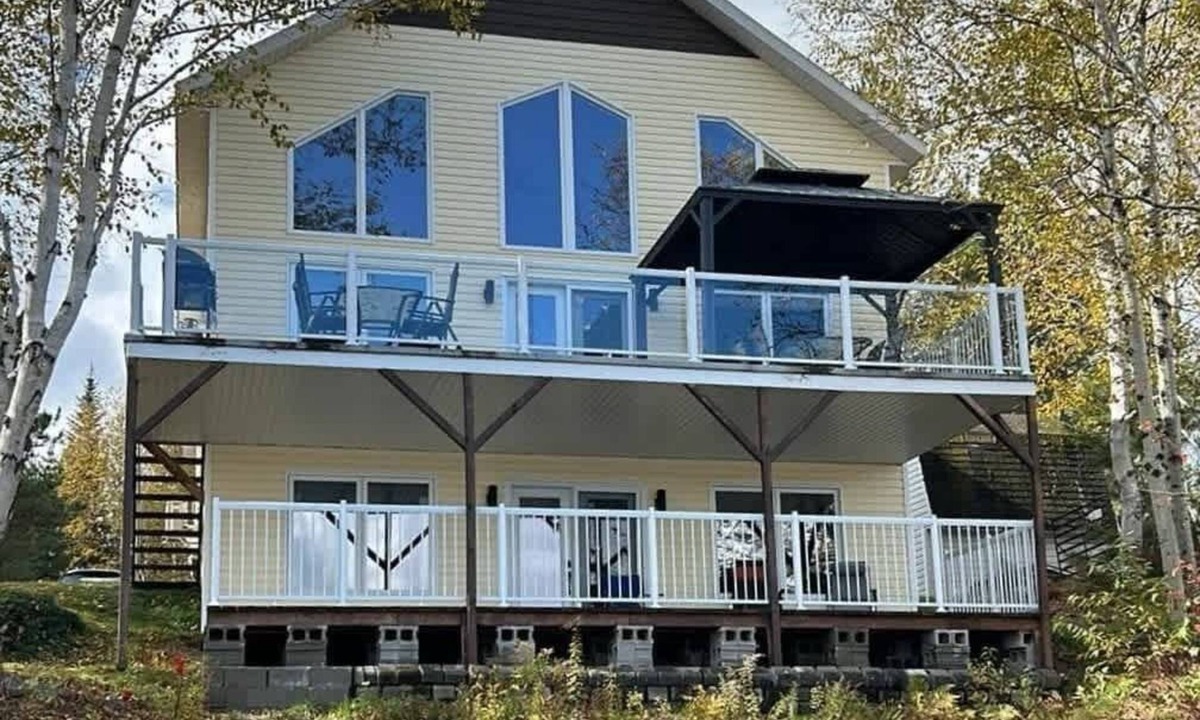 L'Ascension-de-Notre-Seigneur House | Villa du lac Bleu | Tavata Chalets | confort