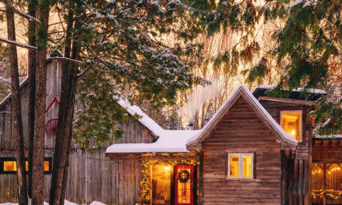 Labelle Ski Chalet | Vintage/Private SPA & Sauna/Lakeside