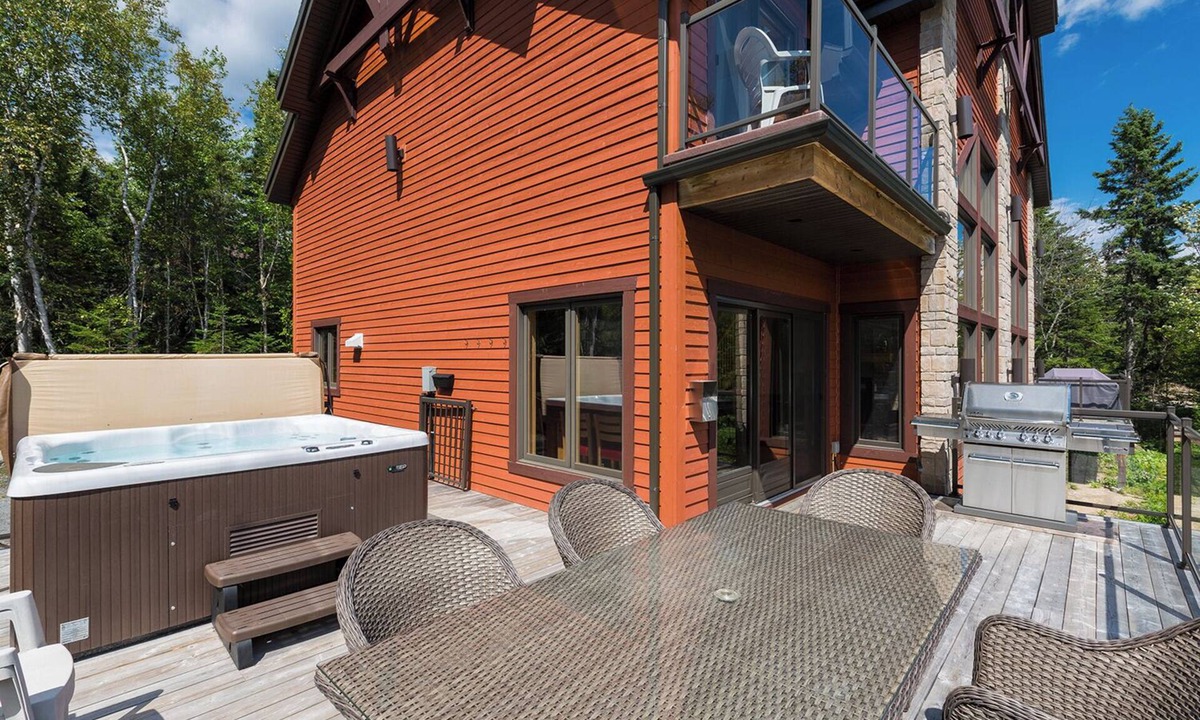 Petite-Riviere-Saint-Francois House | A kitchen where life is good