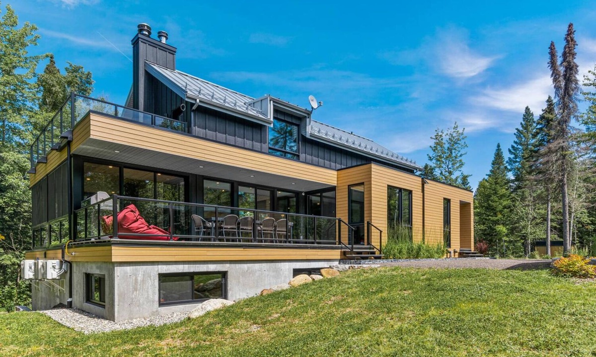 Petite-Riviere-Saint-Francois Ski Chalet | Peace and happiness guaranteed!