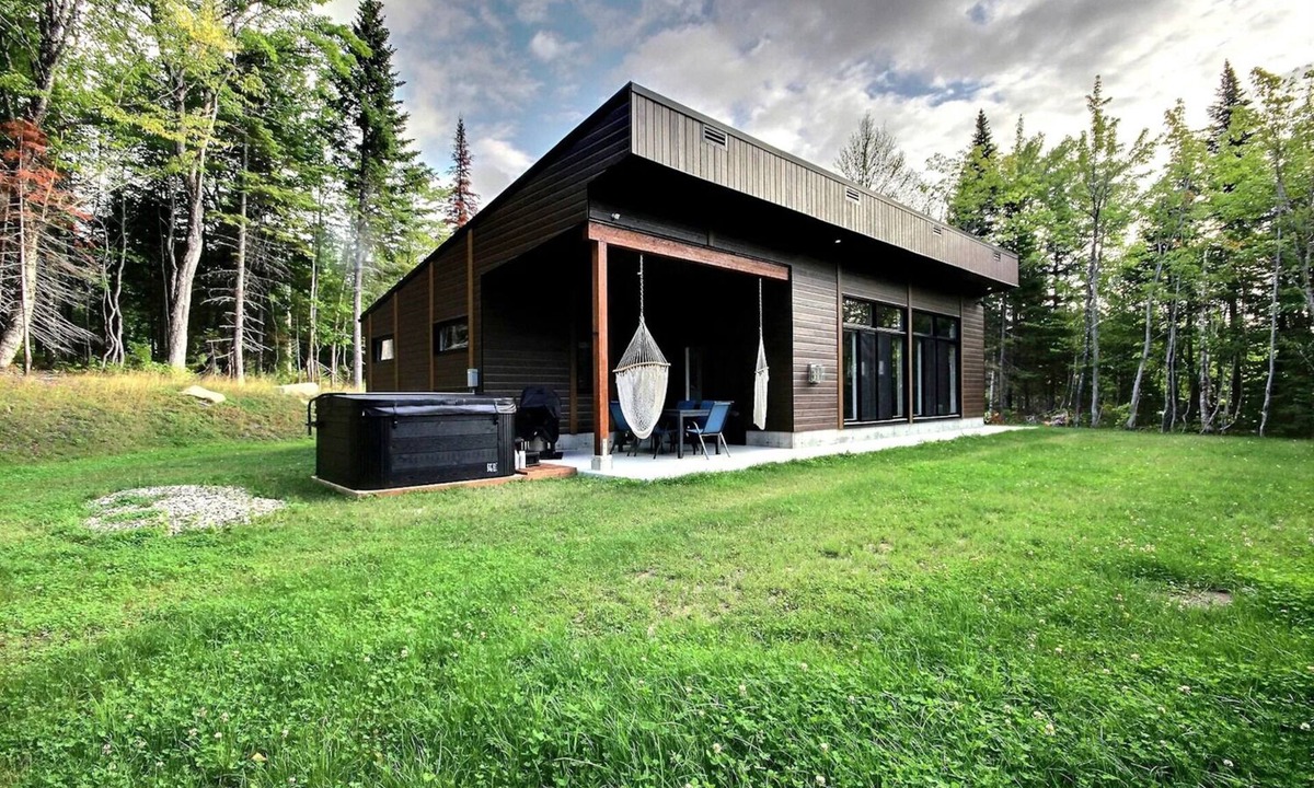 Petite-Riviere-Saint-Francois House | Tranquility, escape and relaxation in nature