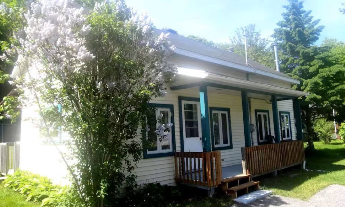 Saint-Laurent-de-l'ile d'Orleans Ski Chalet | Magnificent cottage on Île d'Orléans