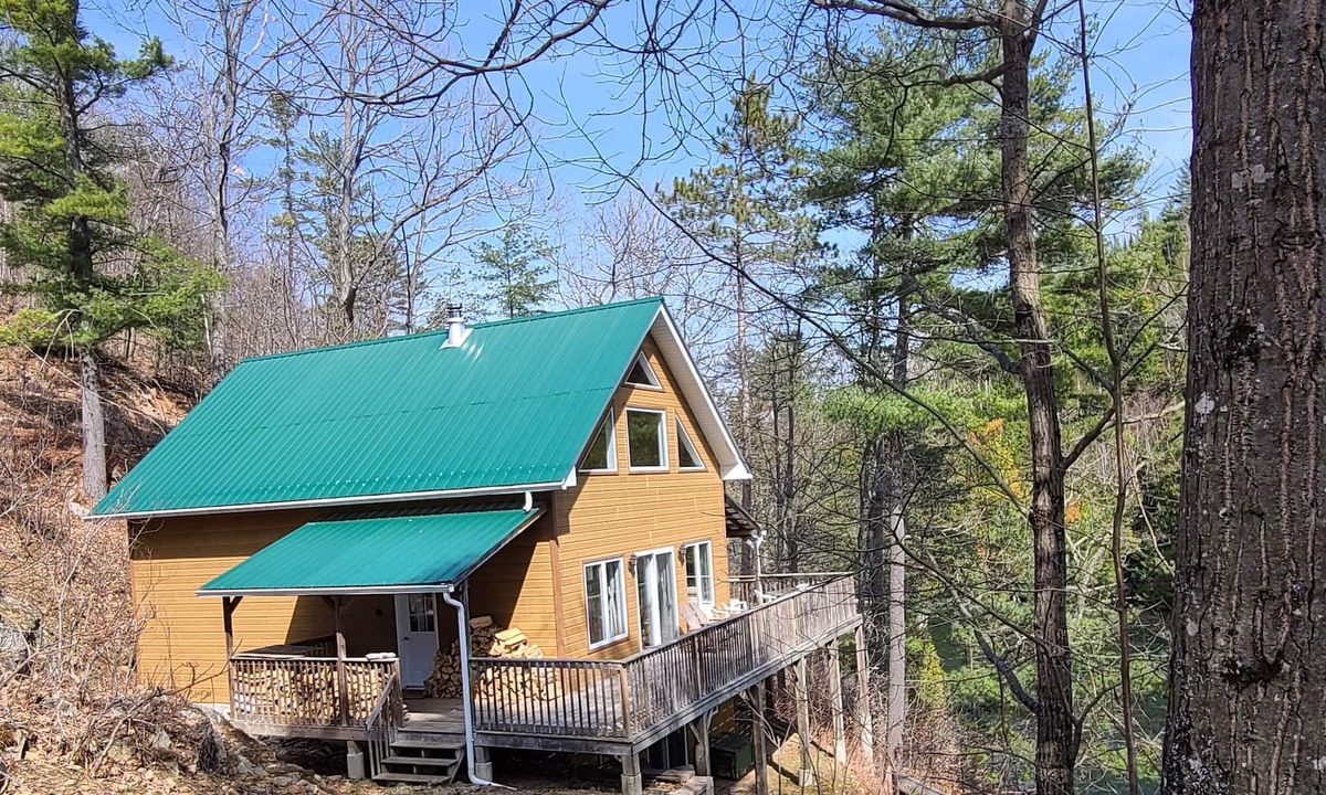 Bouchette Cottage | Lake Roddick aka Grand Lac Rond