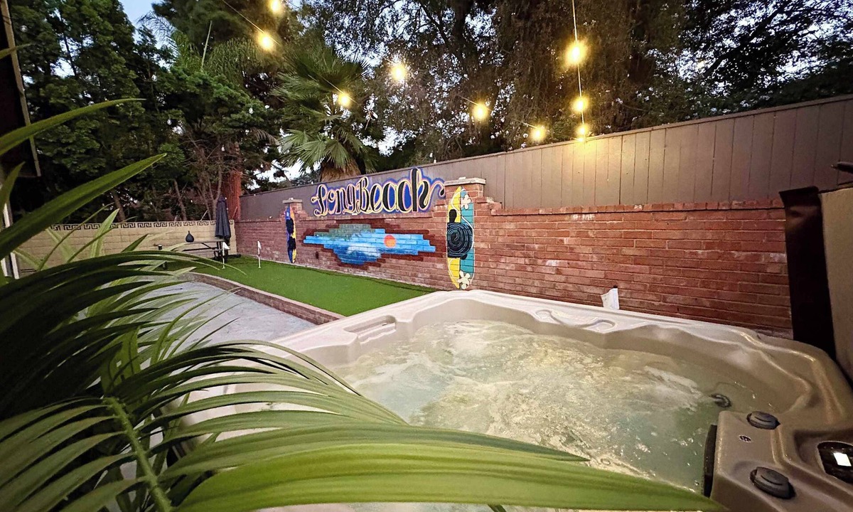 El Dorado House | CA4. Hot Tub, Mini Golf, Game Room & EV Charger