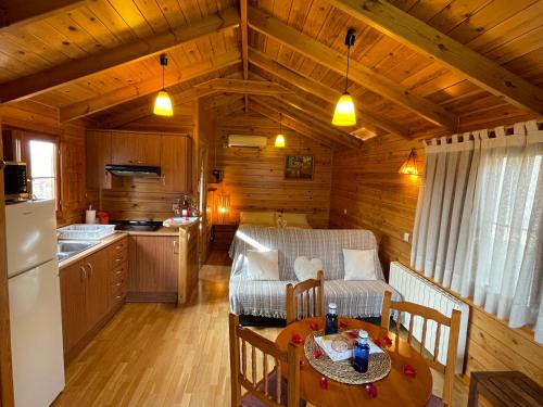 Chillaron de Cuenca House | Cabañas El Descansito