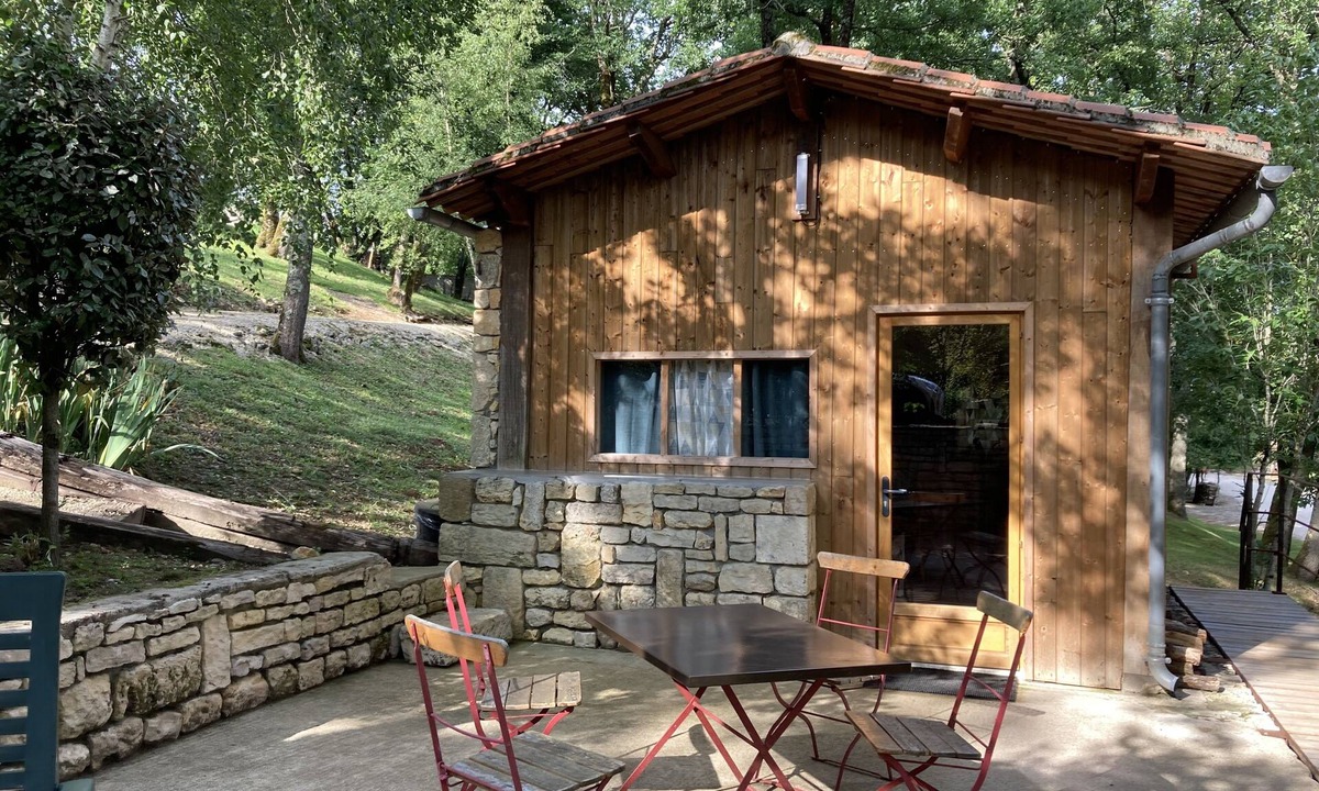 Chazelles Cabin | Cabane Atypique
