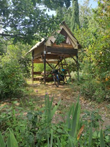 Carcassonne Other | Cabane au bord du Canal du Midi