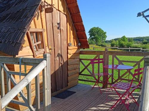 Cerans-Foulletourte House | Cabane avec jacuzzi privatif et accès à ferme pédagogique - FR-1-410-459