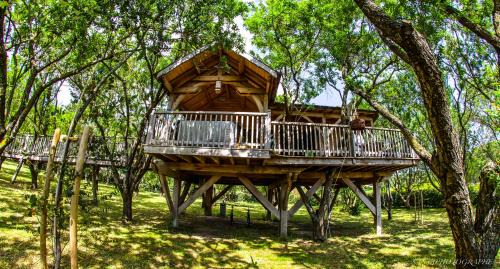 Beziers Other | Cabane d'Amour