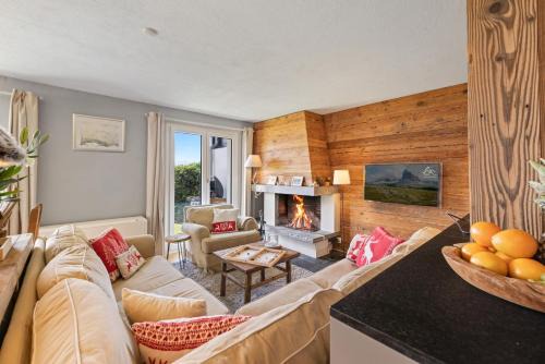 Lens Ski Chalet | Cabane de la Delege -Crans Montana- Amazing Views