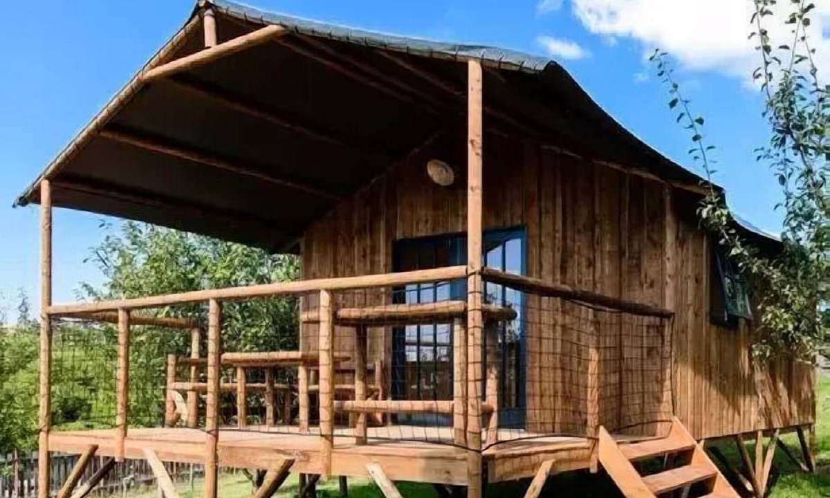 Saint-Amand-de-Coly Cabin | Cabane L'Encantada 5 people